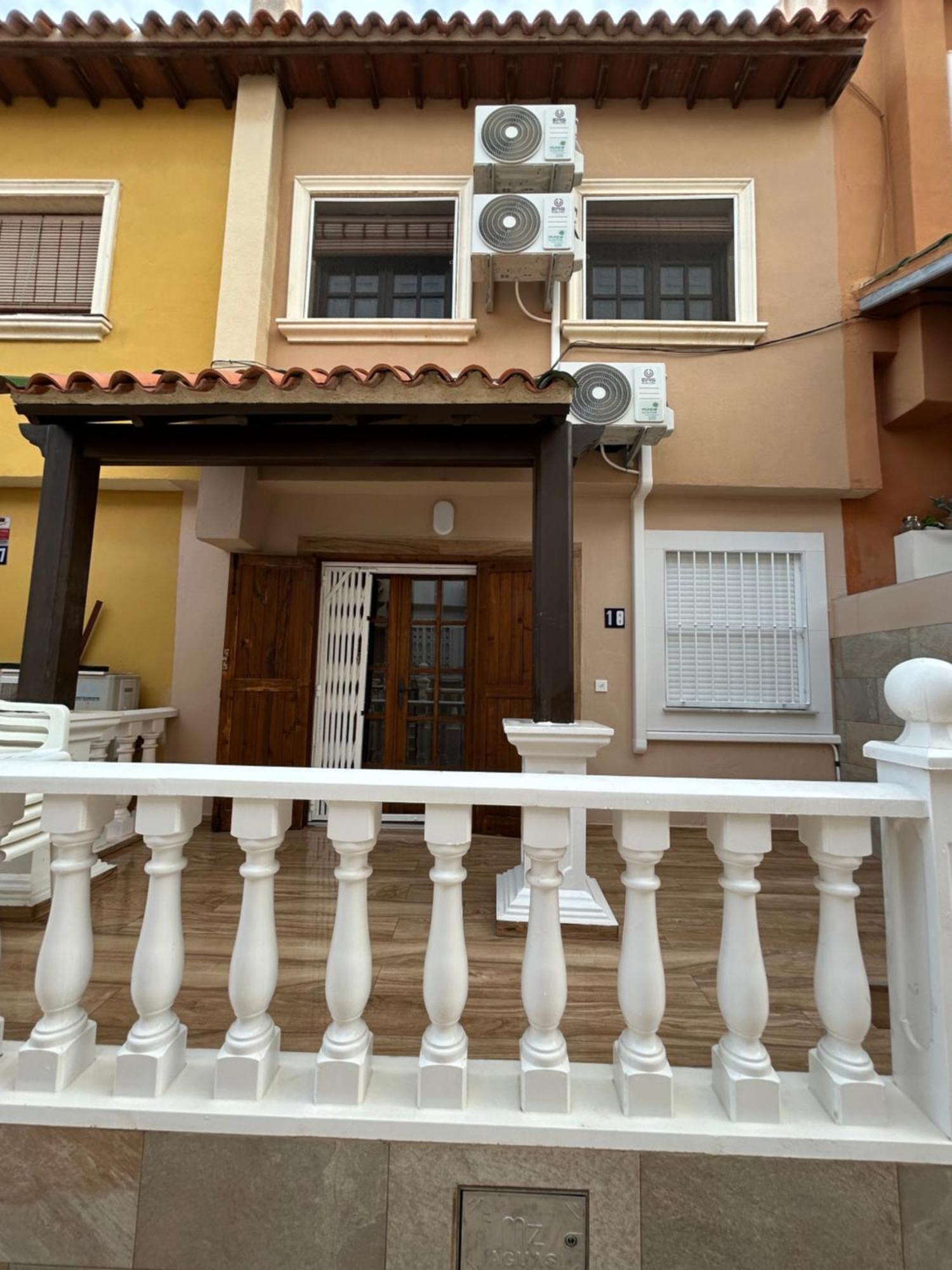 Bungalow Pasaje Ceuta Τορεβιέχα Εξωτερικό φωτογραφία
